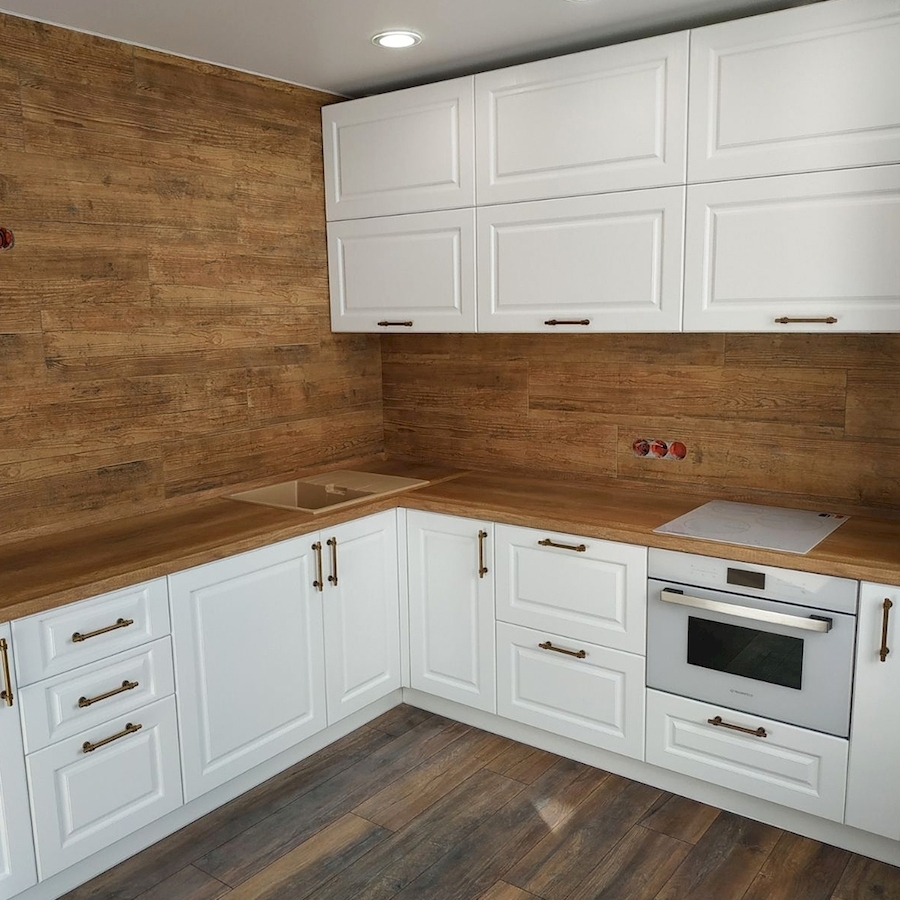 Белый кухонный гарнитур-Кухня МДФ в ПВХ «Модель 597»-фото1