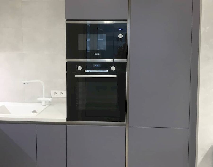 Белый кухонный гарнитур-Кухня МДФ в ПВХ «Модель 648»-фото2